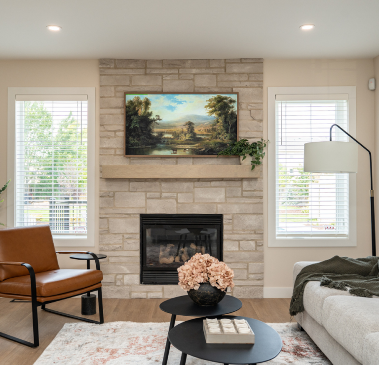 Lyonsgate Cove - Grindstone Renovations - Robinson Residential Lighting