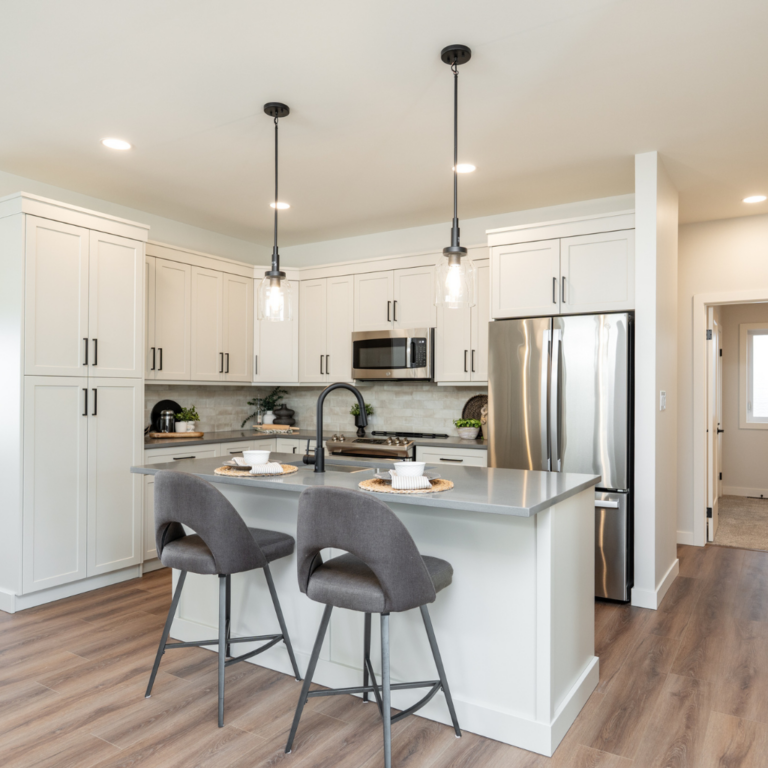 Kitchen lighting project presenting pendants